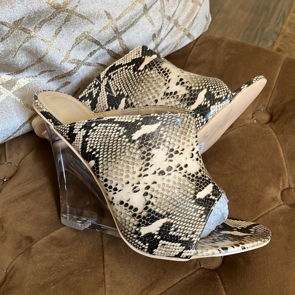 - Multi Snake Slip On 4.5" High Heel Clear Wedge - Picture 9 of 9